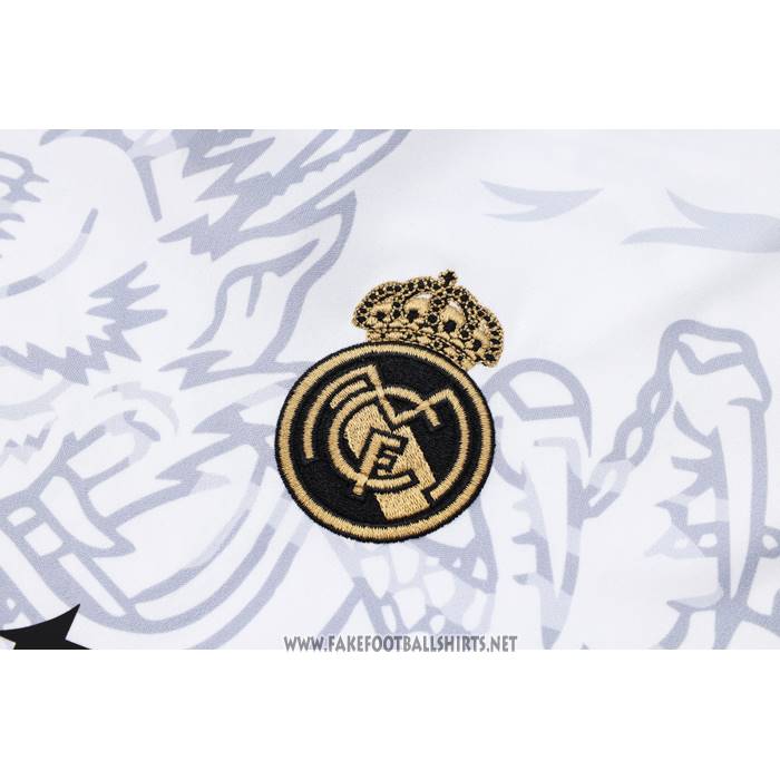Tracksuit
 Real Madrid Dragon Short Sleeve
 2024-2025 White
 - Shorts
